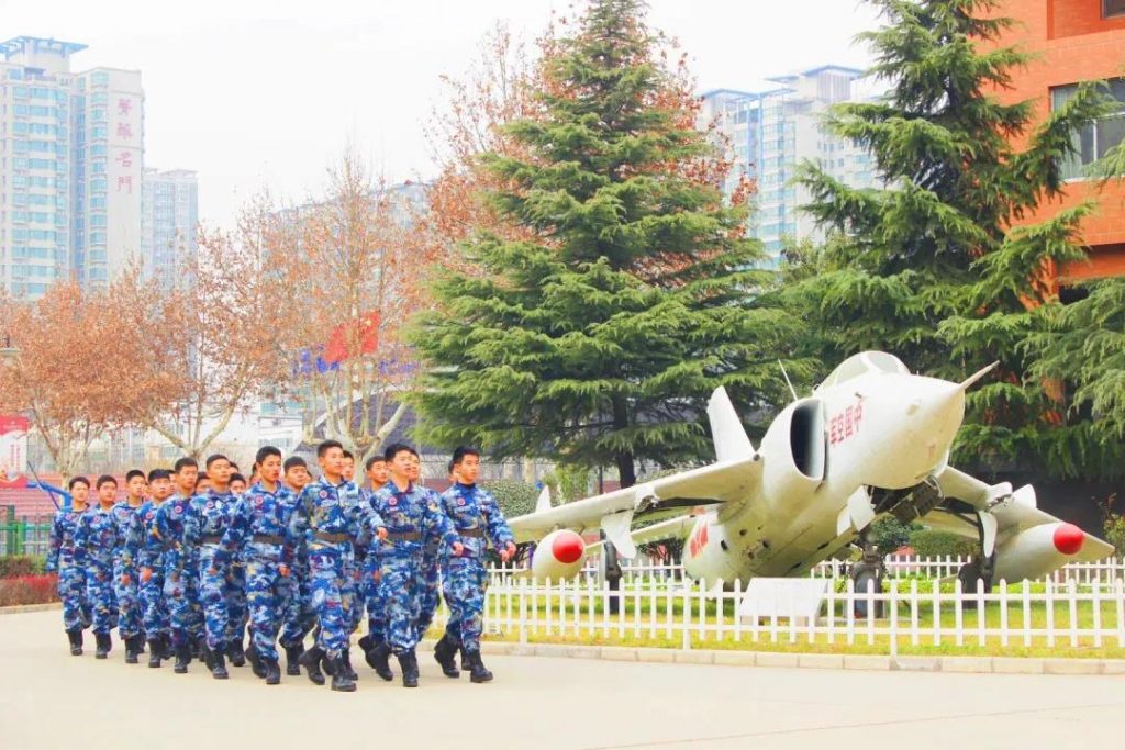 西安中学空军青少年航空学校